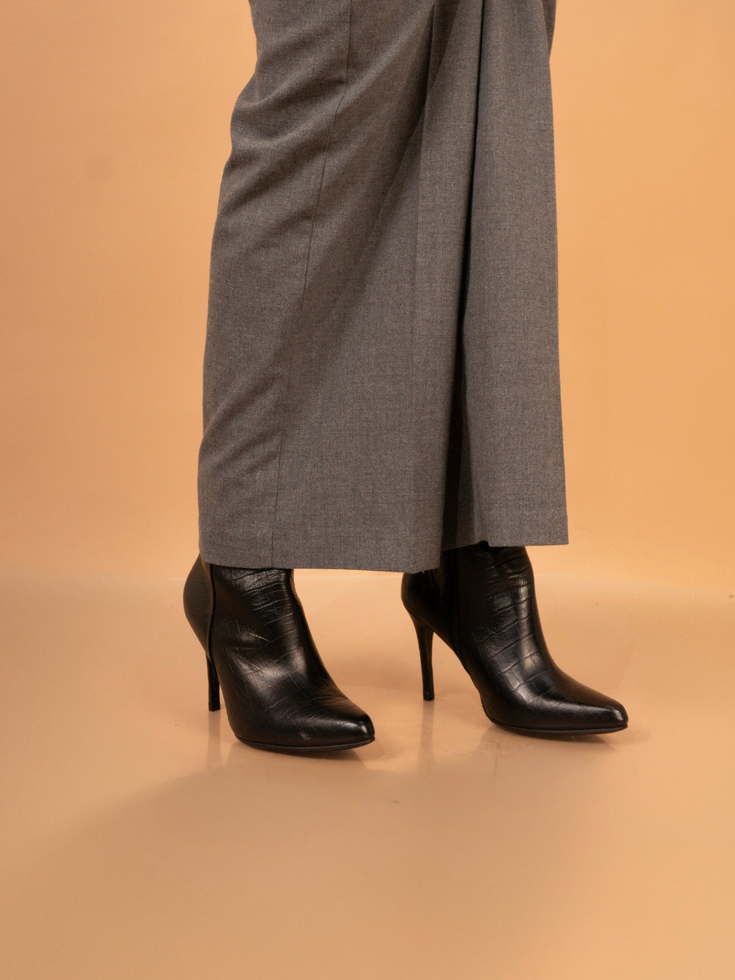 BOTINES ISABELLA M06 II NEGRO